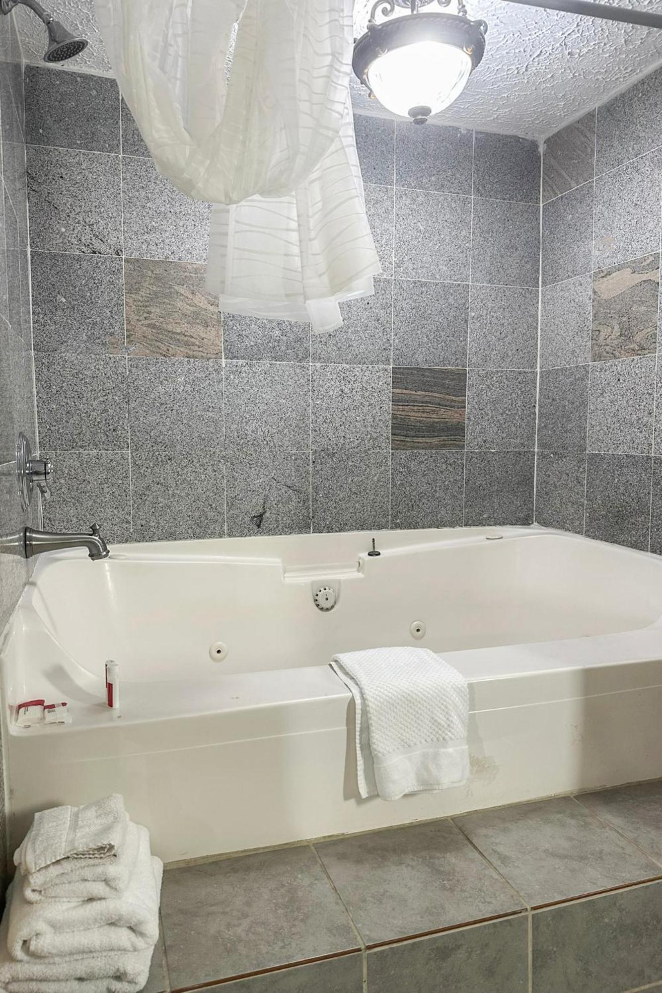 Regal Inn Guntersville By Oyo Hwy 431 외부 사진